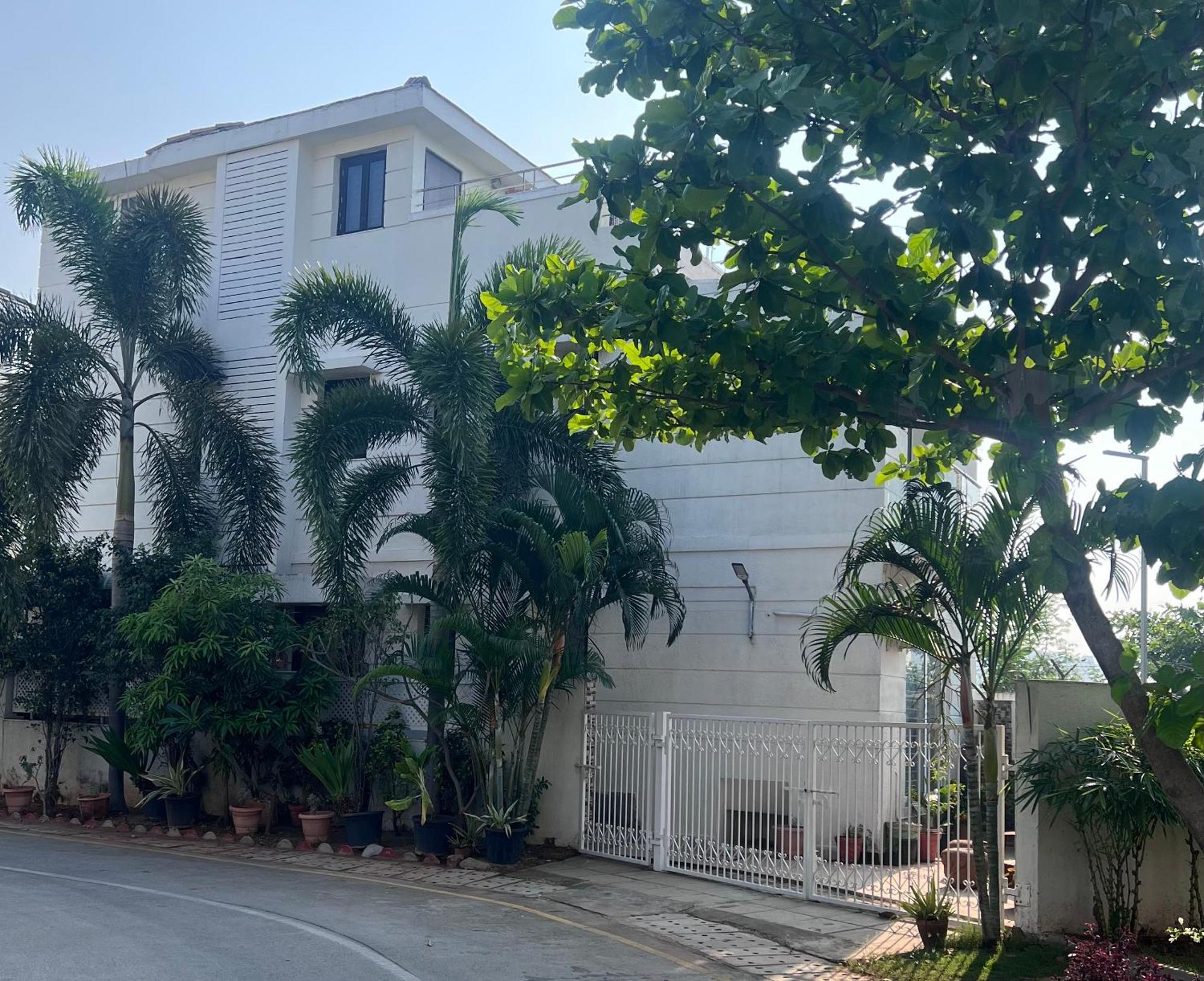 Villa 117 Prestige Silver Springs Chennai Exteriör bild
